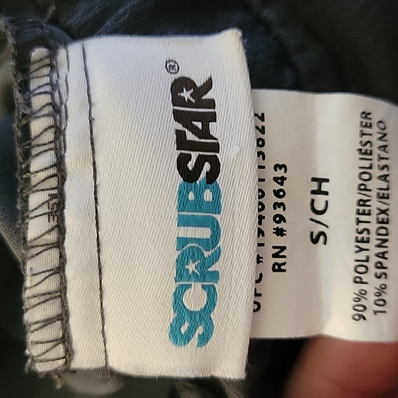 Scrub Set - Picture 5 of 7